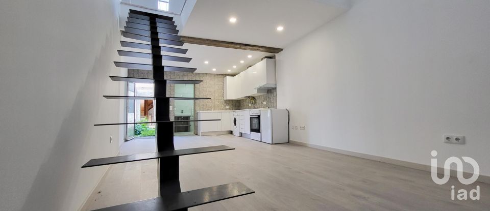 Maison de ville T6 à Aradas de 431 m²