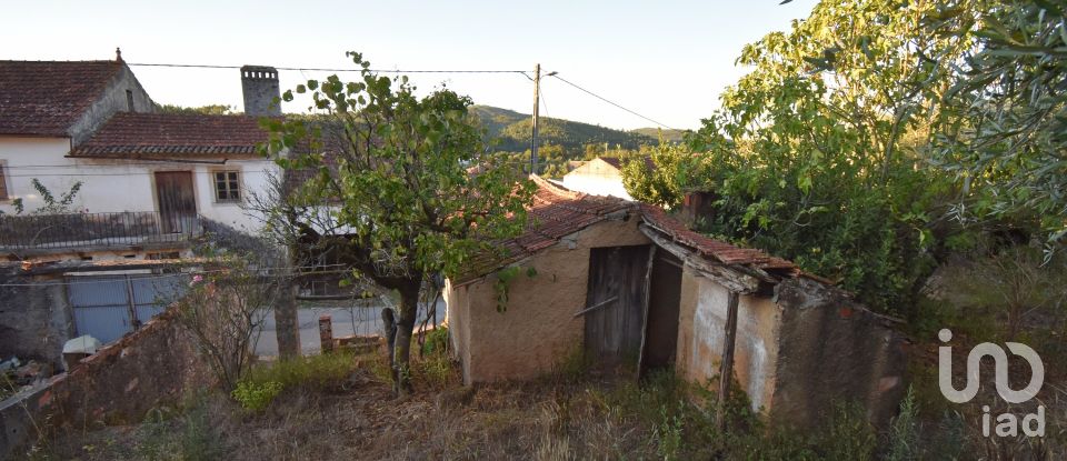 Casa de aldeia T0 em São Miguel, Santa Eufémia e Rabaçal de 148 m²