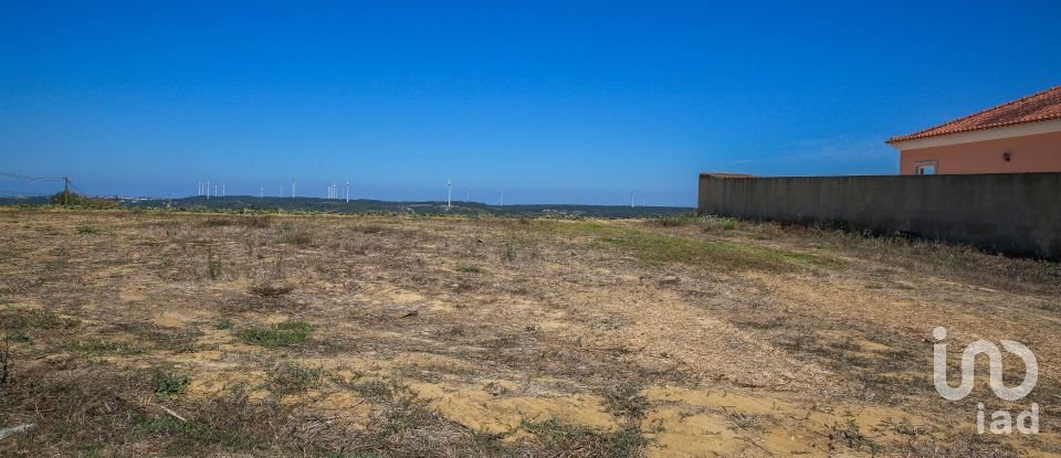 Land in Lourinhã e Atalaia of 2,849 m²