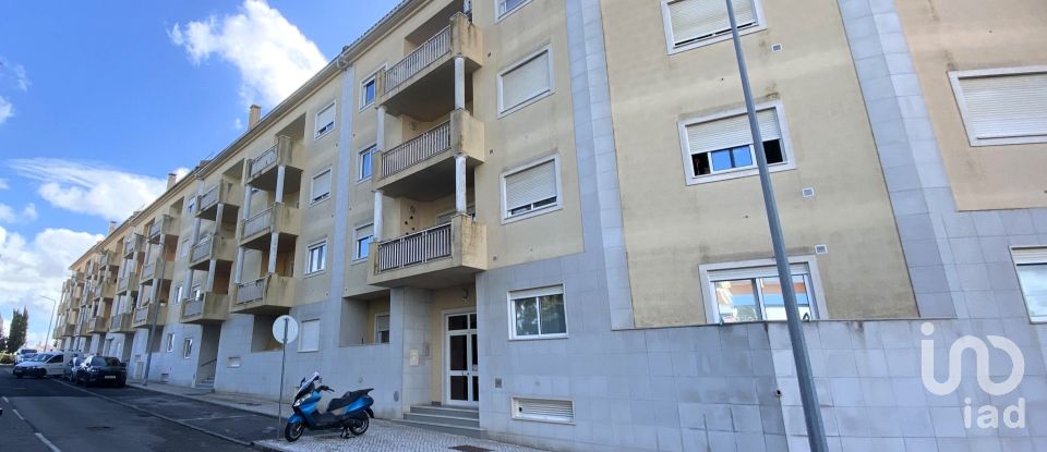 Apartamento T1 em Alenquer (Santo Estêvão e Triana) de 98 m²