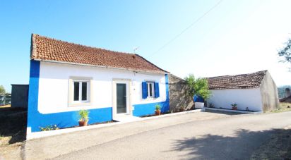 House T3 in Além da Ribeira e Pedreira of 103 m²