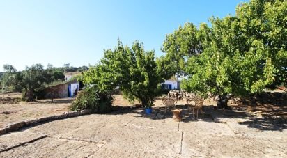 House T3 in Além da Ribeira e Pedreira of 103 m²