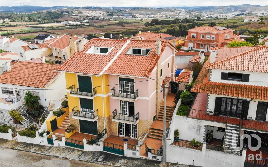 Casa T3 em Lourinhã e Atalaia de 218 m²