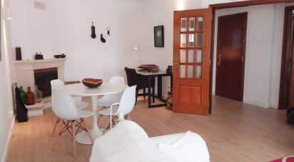 Apartment T2 in Quinta do Anjo of 85 m²