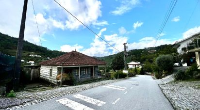 Maison T3 à Freixo de Cima e de Baixo de 120 m²