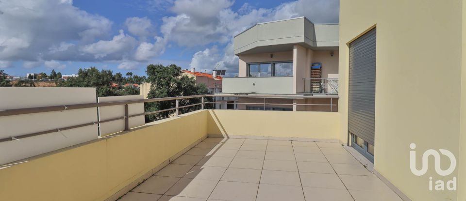 Apartamento T2 em São Martinho do Bispo e Ribeira de Frades de 131 m²