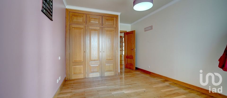 Appartement T3 à Moscavide e Portela de 134 m²