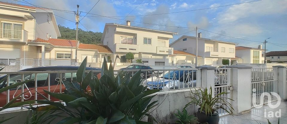 Gîte T3 à Areosa de 190 m²