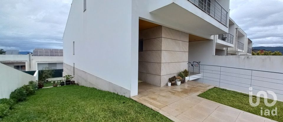 Casa / Villa T4 em Gamil E Midões de 205 m²