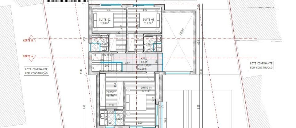 Maison T4 à Charneca De Caparica E Sobreda de 178 m²