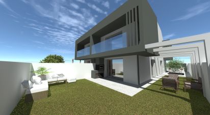 House T3 in Fernão Ferro of 140 m²