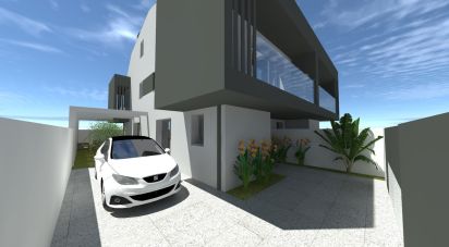 House T3 in Fernão Ferro of 140 m²