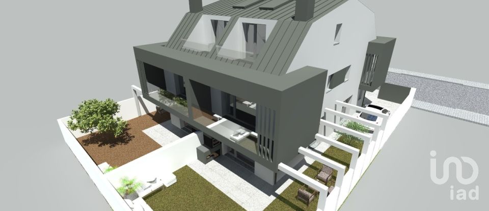 Maison T3 à Fernão Ferro de 140 m²