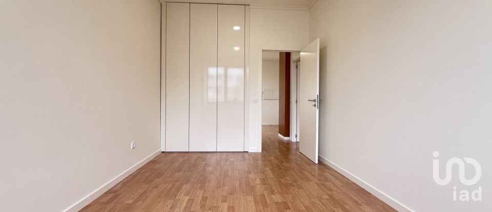 Apartment T2 in Glória E Vera Cruz of 60 m²