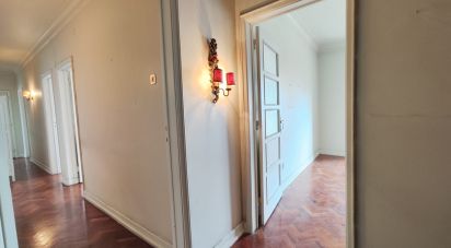 Apartamento T3 em Alcântara de 100 m²