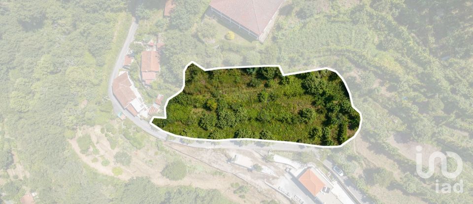 Terreno em Caniçada e Soengas de 1 410 m²