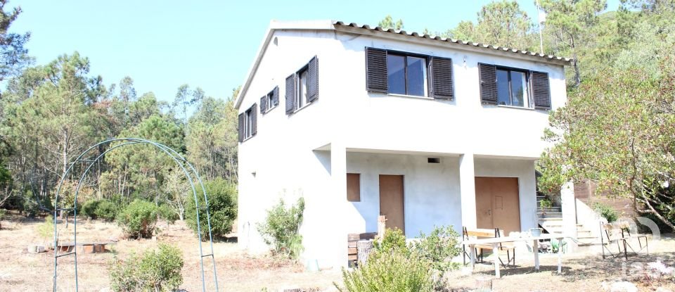 Casa T2 em Caldas da Rainha - Santo Onofre e Serra do Bouro de 110 m²