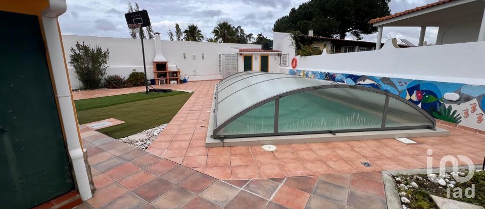 Casa / Villa T3 em Santa Maria, São Pedro e Sobral da Lagoa de 259 m²