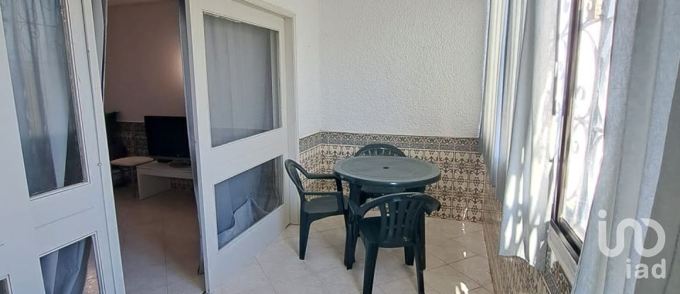 Apartamento T1 em Quelfes de 75 m²