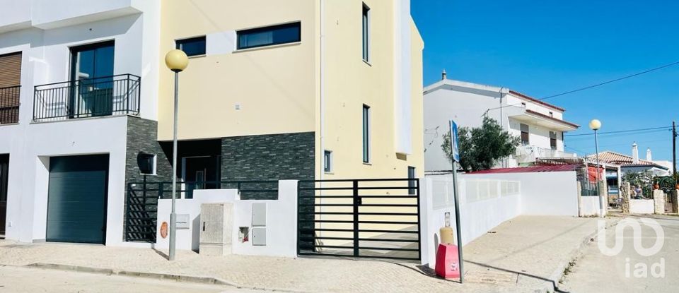 Gîte T3 à Vila Nova de Cacela de 200 m²