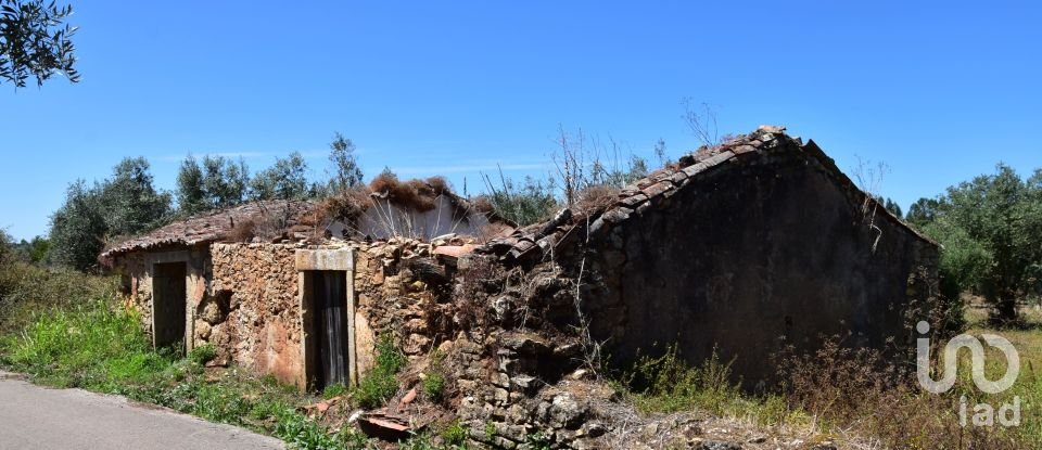 Maison de campagne T1 à Areias e Pias de 65 m²