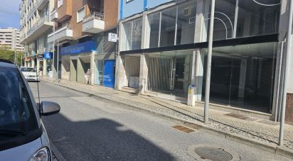 Boutique/Local commercial à Caldas da Rainha - Nossa Senhora do Pópulo, Coto e São Gregório de 142 m²