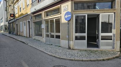 Boutique/Local commercial à Caldas da Rainha - Nossa Senhora do Pópulo, Coto e São Gregório de 81 m²