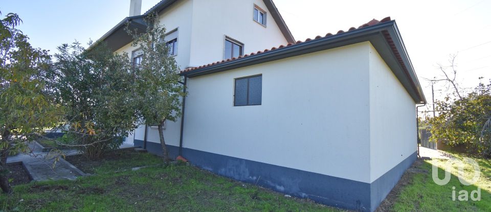 Casa tradicional T5 em Soure de 531 m²