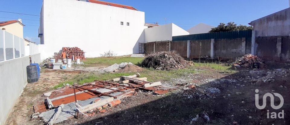 Land in A dos Cunhados e Maceira of 441 m²