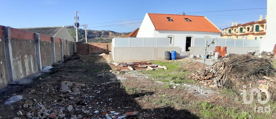 Terreno em A dos Cunhados e Maceira de 441 m²