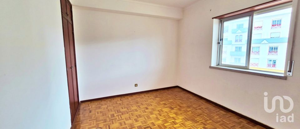 Apartamento T3 em Cadaval e Pêro Moniz de 127 m²