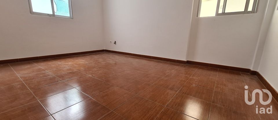 House T3 in Caldas da Rainha - Nossa Senhora do Pópulo, Coto e São Gregório of 86 m²