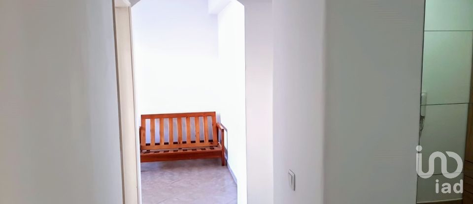 Apartment T4 in Faro (Sé e São Pedro) of 126 m²