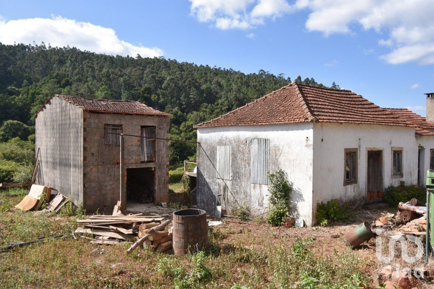 Casa de aldeia T3 em Vila Nova de 65 m²