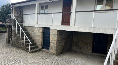 Casa de aldeia T3 em São Miguel do Mato de 168 m²