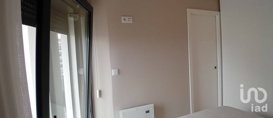 Appartement T2 à Cedofeita, Santo Ildefonso, Sé, Miragaia, São Nicolau e Vitória de 77 m²