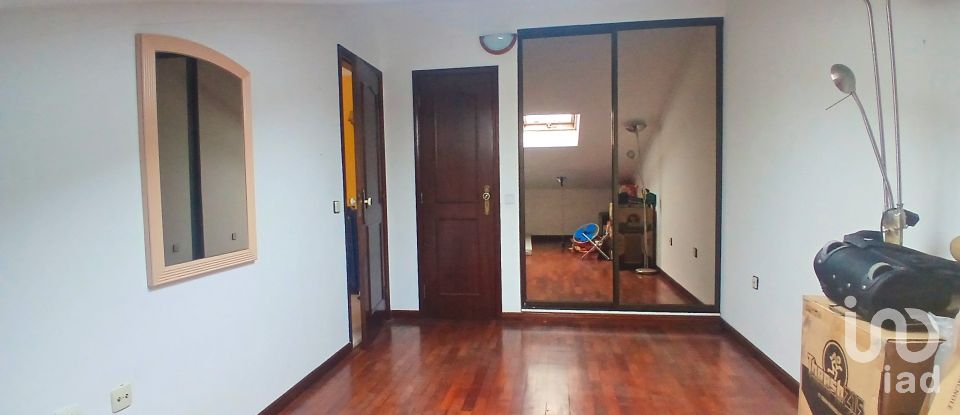 Apartment T3 in São João Baptista of 109 m²