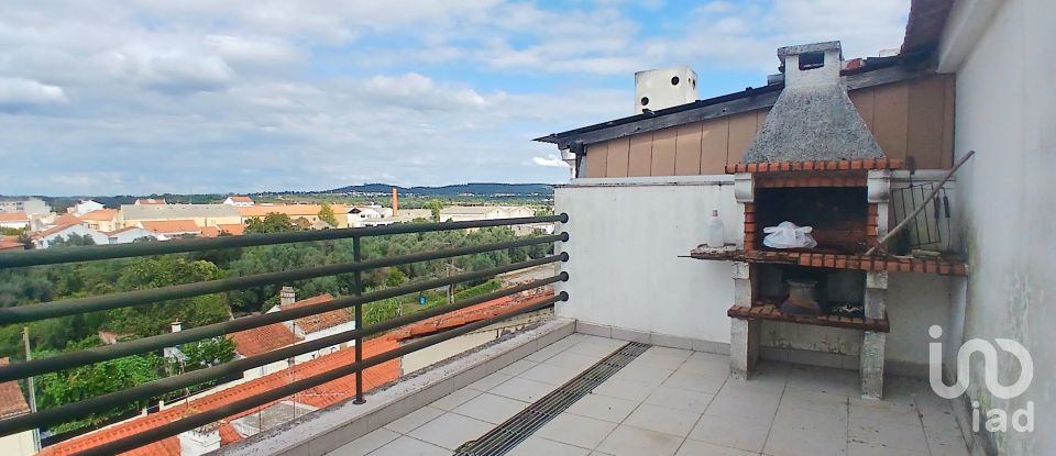 Apartment T3 in São João Baptista of 109 m²