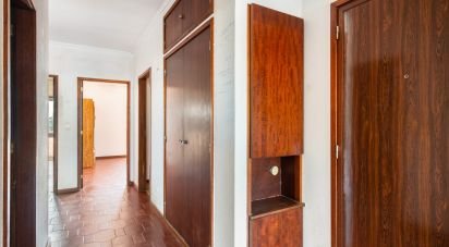 Apartment T4 in São Mamede de Infesta e Senhora da Hora of 153 m²