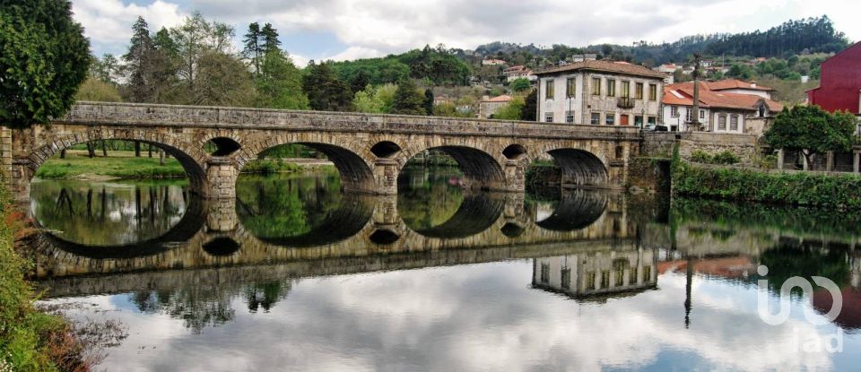 Bâtiment T2 à Arcos de Valdevez (Salvador), Vila Fonche e Parada de 97 m²