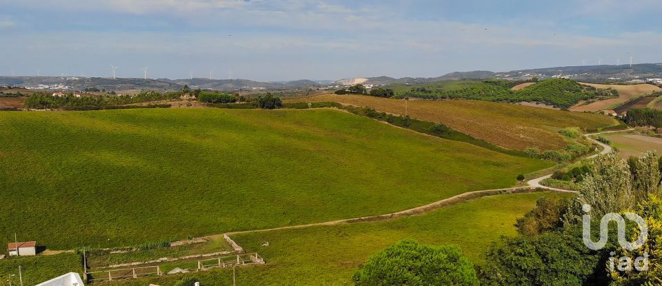 Casa de Campo T2 em Dois Portos e Runa de 128 m²