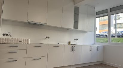 Apartment T2 in Oeiras e São Julião da Barra, Paço de Arcos e Caxias of 83 m²