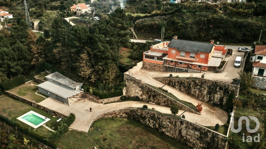 Farm T7 in São Cristóvão de Nogueira of 287 m²