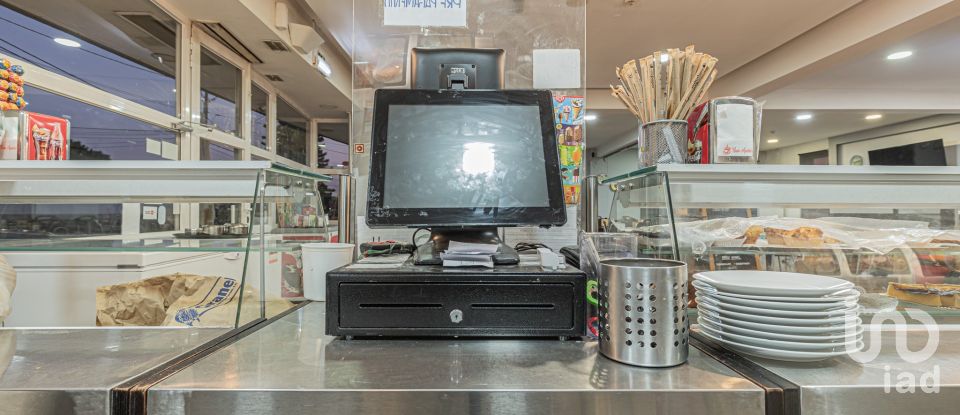 Loja / Estabelecimento Comercial em Quinta do Anjo de 154 m²