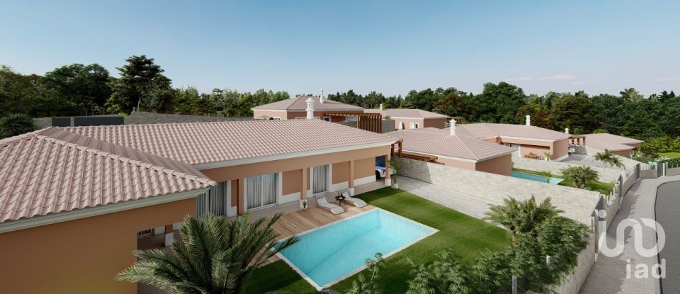 House T3 in Alcantarilha e Pêra of 208 m²