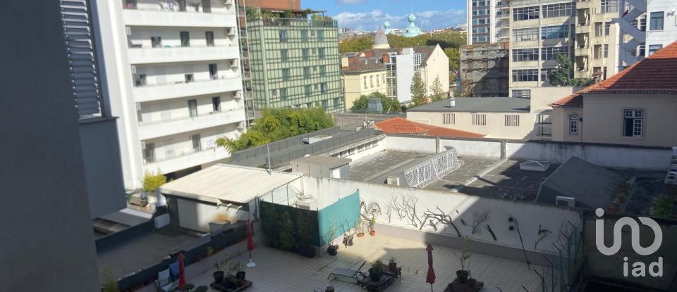 Appartement T2 à Avenidas Novas de 86 m²