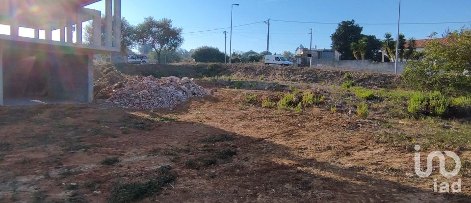 Terreno para construção em Reguengo Grande de 597 m²