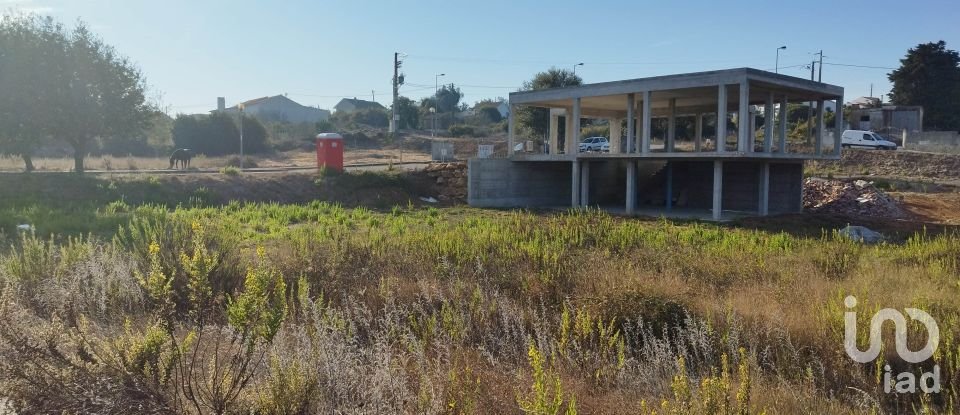 Terreno para construção em Reguengo Grande de 597 m²