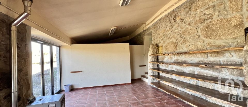 Ferme T9 à Belmonte e Colmeal da Torre de 1 003 m²