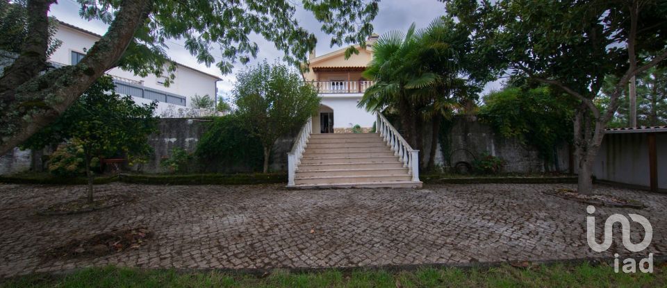 Casa T5 em Foz de Arouce e Casal de Ermio de 300 m²